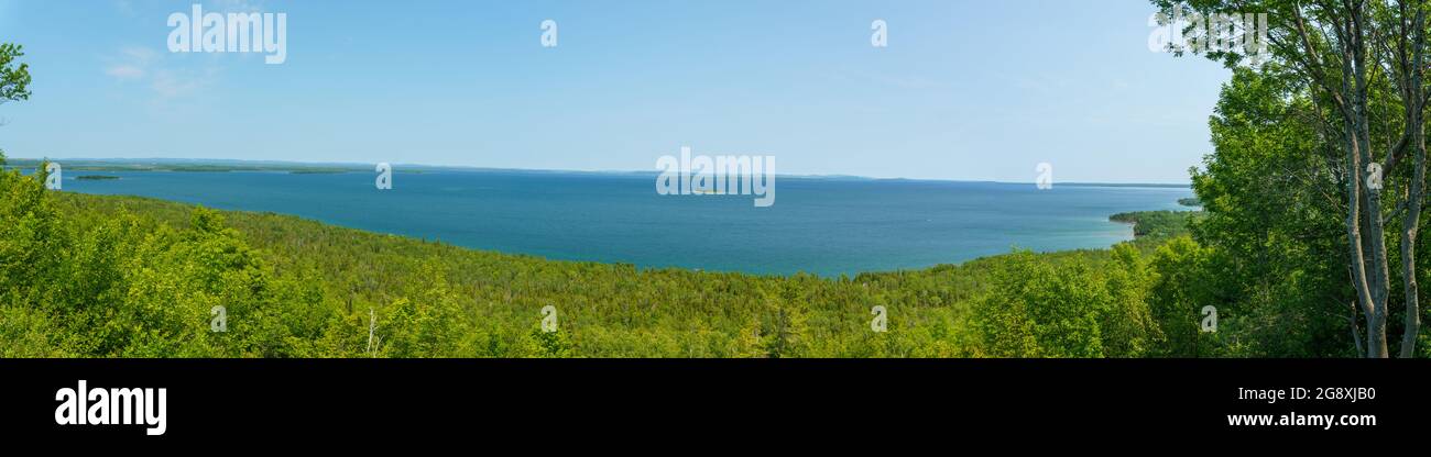 Wunderschöne Aufnahme des Lake Huron von der MANITOULIN Insel Stockfoto