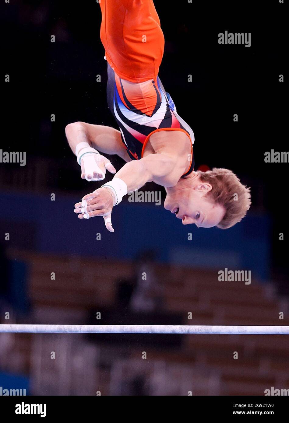 Tokio, Japan. Juli 2021. EPKE Zonderland TOKIO, JAPAN - 24. JULI: EPKE Zonderland der Niederlande im Wettbewerb um die Qualifikation der Männer - Unterteilung 1 während der Olympischen Spiele in Tokio 2020 im Ariake Gymnastik Center am 24. Juli 2021 in Tokio, Japan (Foto von Iris van den Broek/Orange Picics) NOCNSF Credit: Orange Pics BV/Alamy Live News Stockfoto