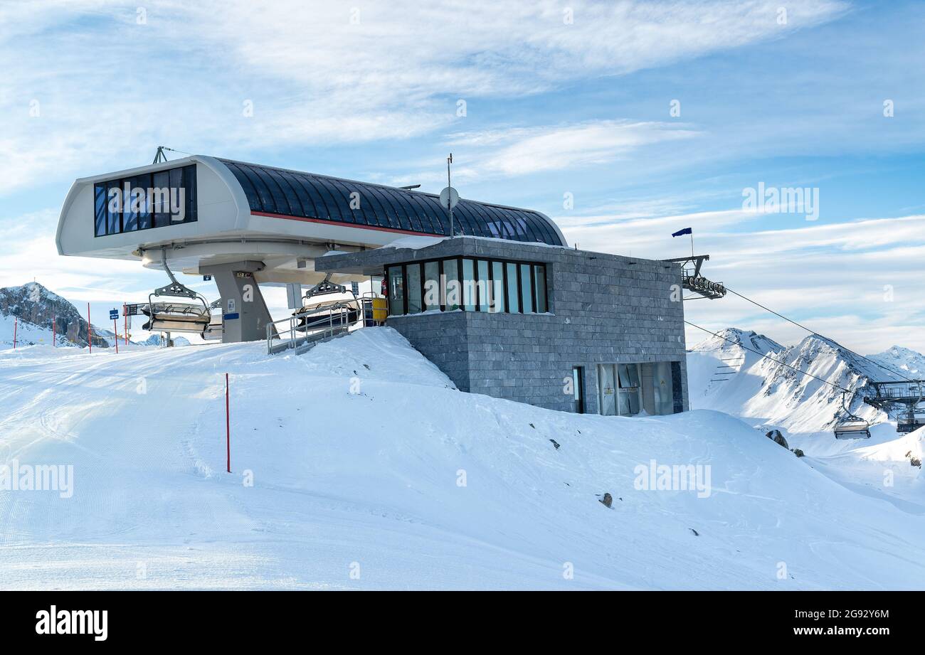 Skilift-Station im Skigebiet Ischgl, Österreich. Stockfoto