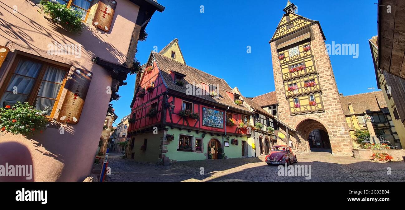 Alter Torturm in Riquewihr, Elsass, Frankreich Stockfoto