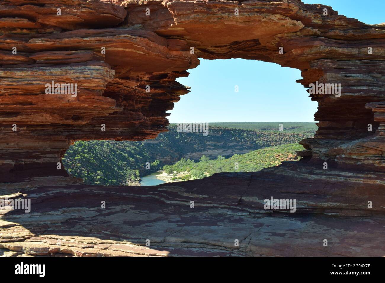 Tolle Aussicht durch das Naturfenster im kalbarri Nationalpark Stockfoto