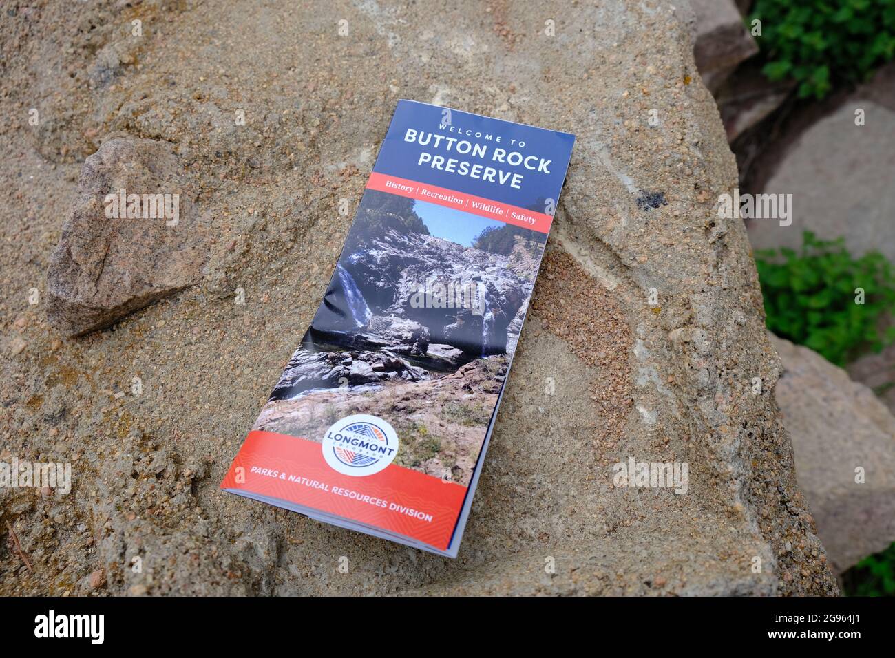 Button Rock Preserve Broschüre Karte Stockfoto