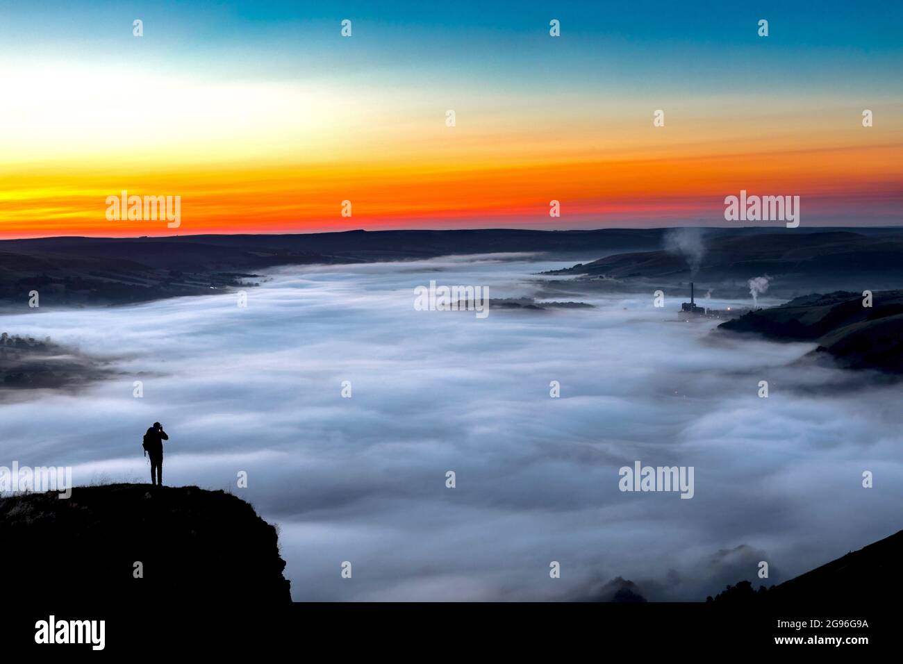 MAM Tor, Peak District, Cloud Inversion Sunrise - (Edale, Castleton) Stockfoto