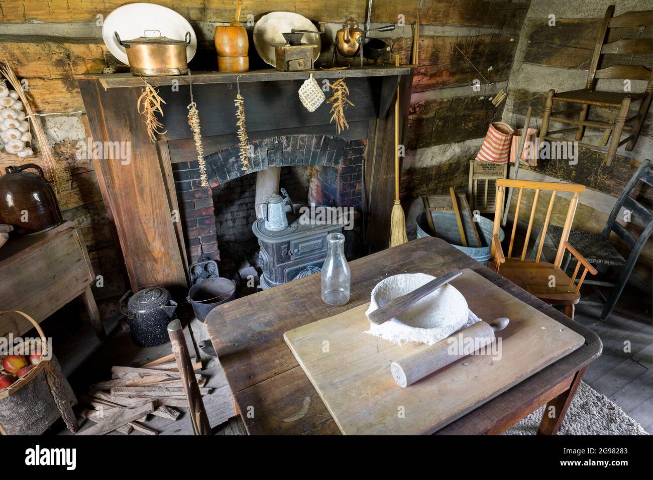 Cabin's Interior, Tennessee Agricultural Museum, Nashville, Tennessee, USA Stockfoto