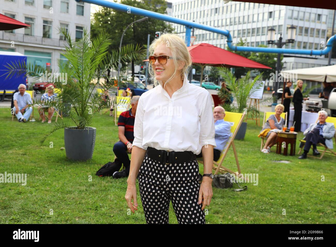 Annette Humpe bei der Premiere des Theaterstücks 'Mord im Orientexpress' in der Komödie am Kurfürstendamm im Schiller Theater. Berlin, 24.07.2021 Stockfoto