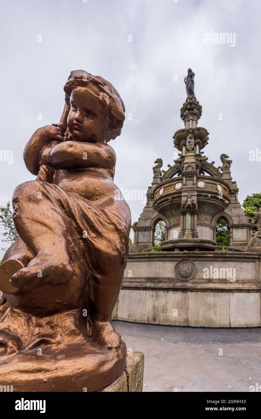 Der Stewart-Gedenkbrunnen im Kelvingrove Park in Glasgow Stockfoto