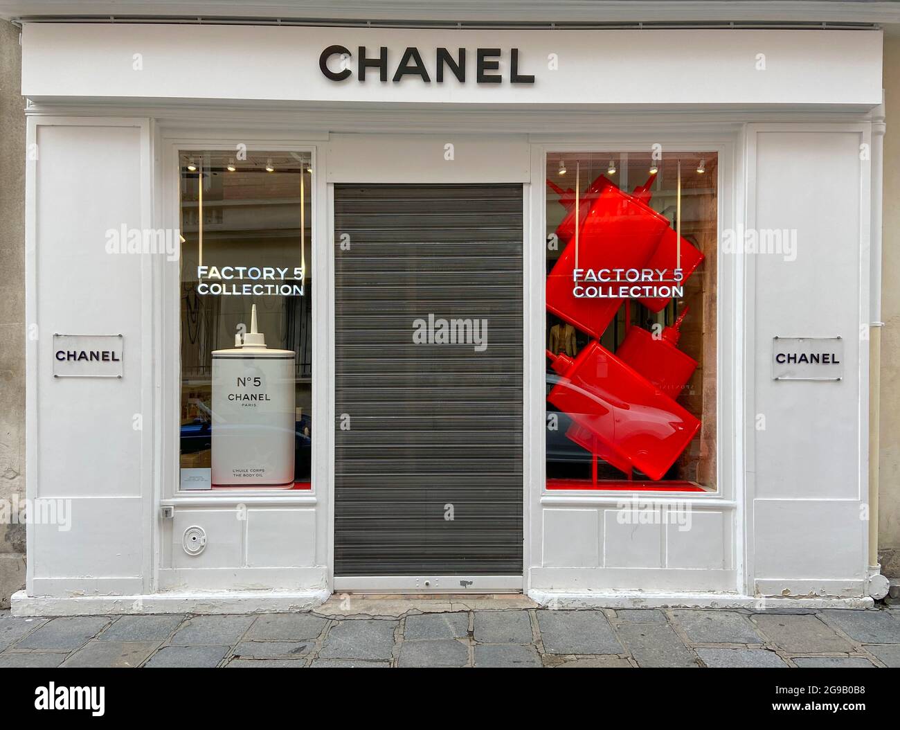 CHANEL FACTORY COLLECTION STORE IN PARIS Stockfoto