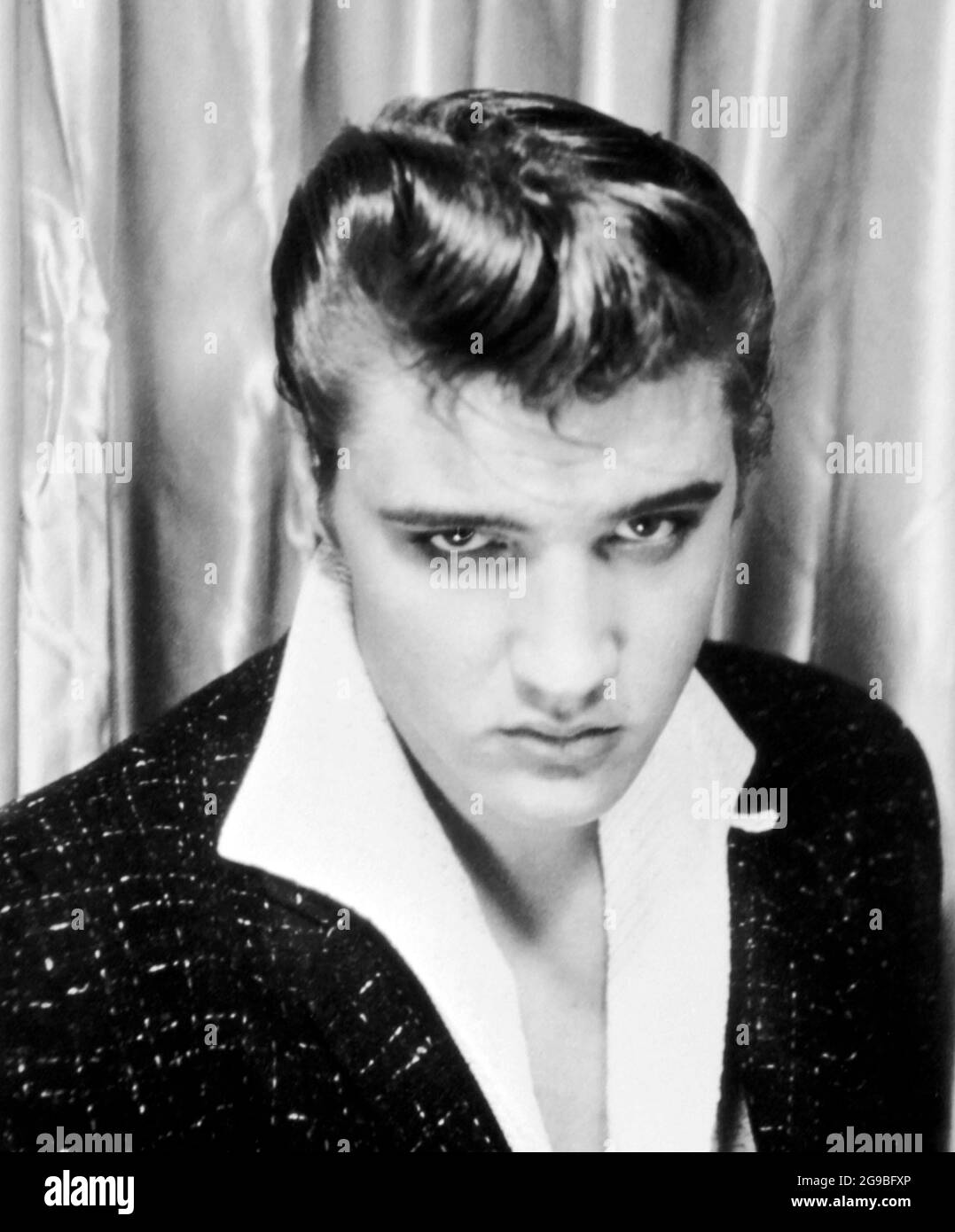 ELVIS PRESLEY in ELVIS PRESLEY: THE SEARCHER (2018), Regie THOM ZIMNY. Kredit: HBO DOKUMENTARFILME / Album Stockfoto