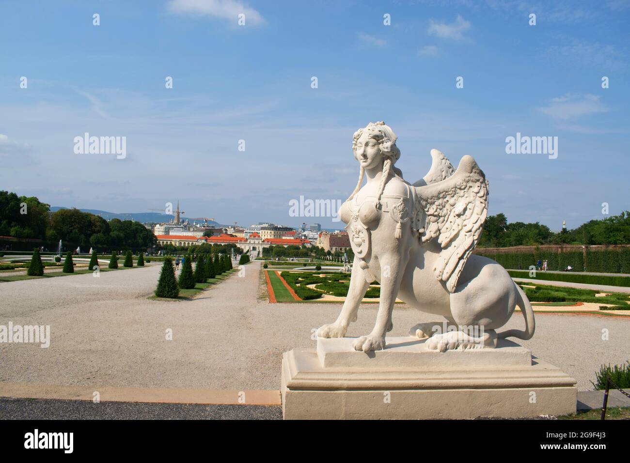 Die SphinxStatue im griechischrömischen Stil befindet sich in den