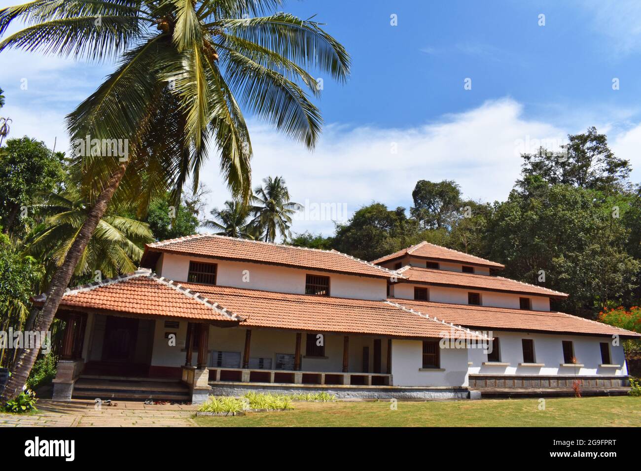 Kavimane das Haus der Vorfahren des Dichters Kuvempu und Jnana peetha-Preisträgers, Kuppalli, Karnataka, Indien Stockfoto