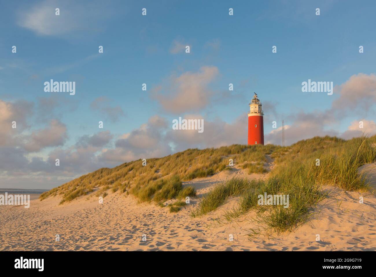 Leuchtturm Eierland am nördlichsten Punkt der niederländischen Insel Texel. Niederlande Stockfoto