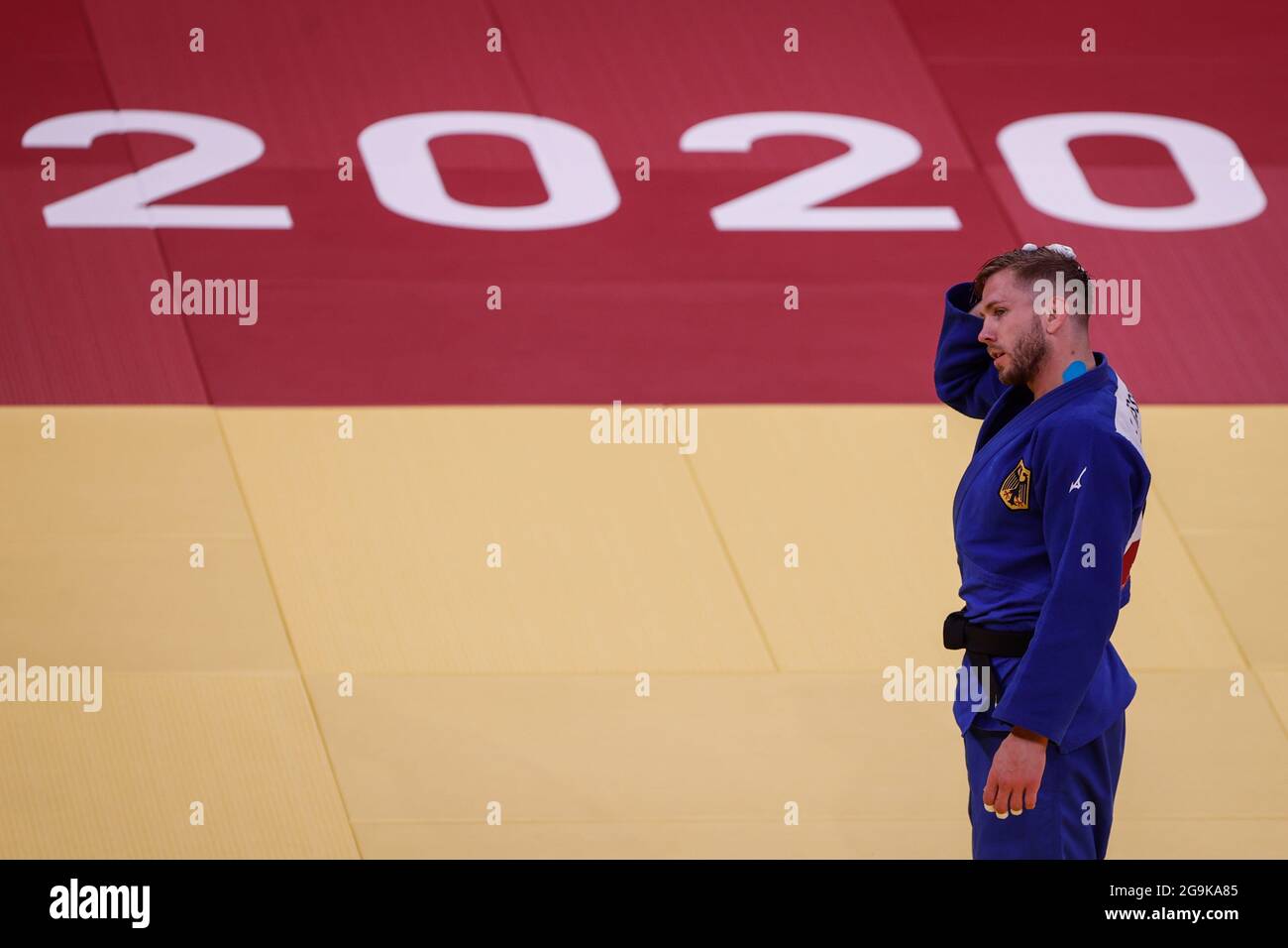 Tokio, Japan. Juli 2021. Judo: Olympia, Vorrunde, - 81 kg, Männer, 1. Runde bei Nippon Budokan. Dominic Ressel (blau) aus Deutschland reagiert. Quelle: Oliver Weiken/dpa/Alamy Live News Stockfoto