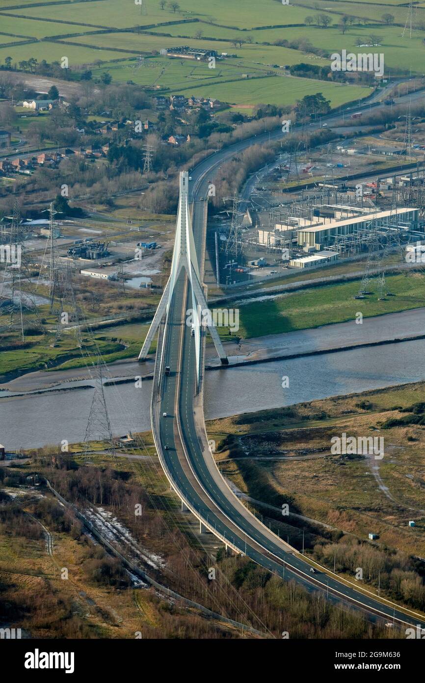 Flintshire Bridge, A 548, Merseyside, Nordwestengland, Großbritannien, Aus der Luft Stockfoto
