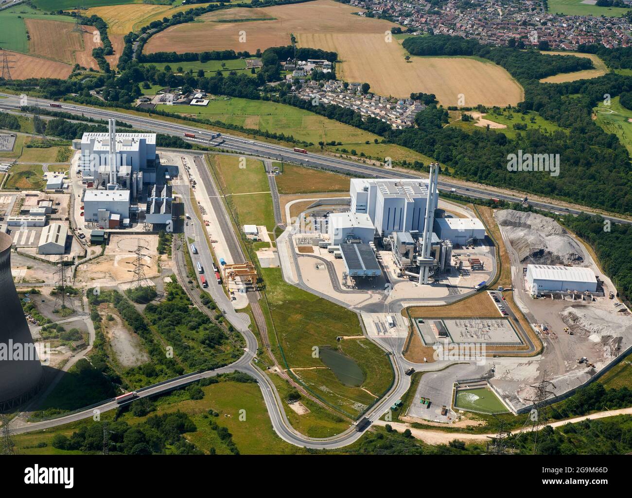 Eine Luftaufnahme des neuen Müllverbrennungskraftwerks, Ferrybridge, West Yorkshire, Nordengland, Großbritannien, das das alte Kohlekraftwerk ersetzt Stockfoto