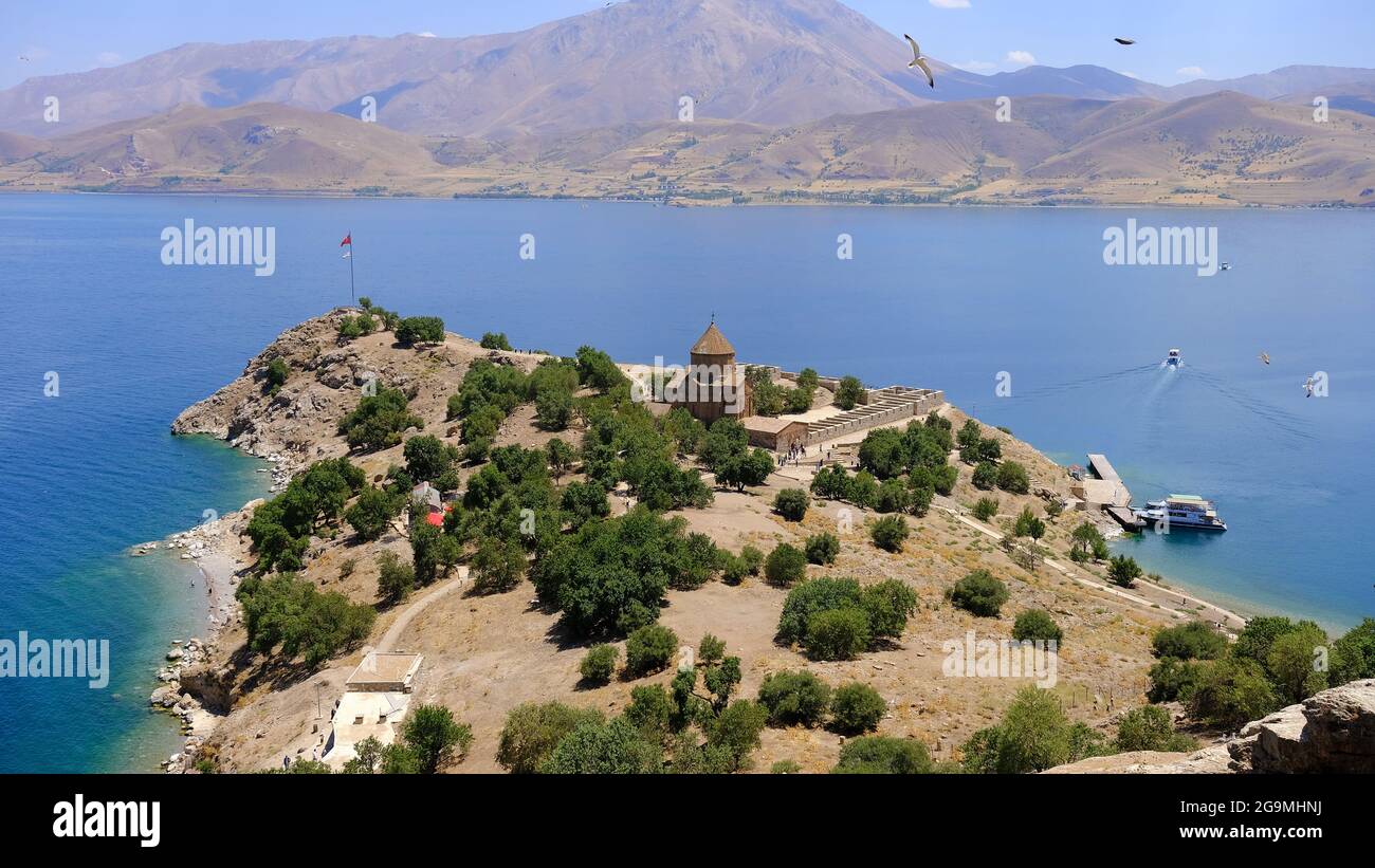 Armenisch-orthodoxe Kirche auf der Akdamar-Insel Akhtamar Stockfoto