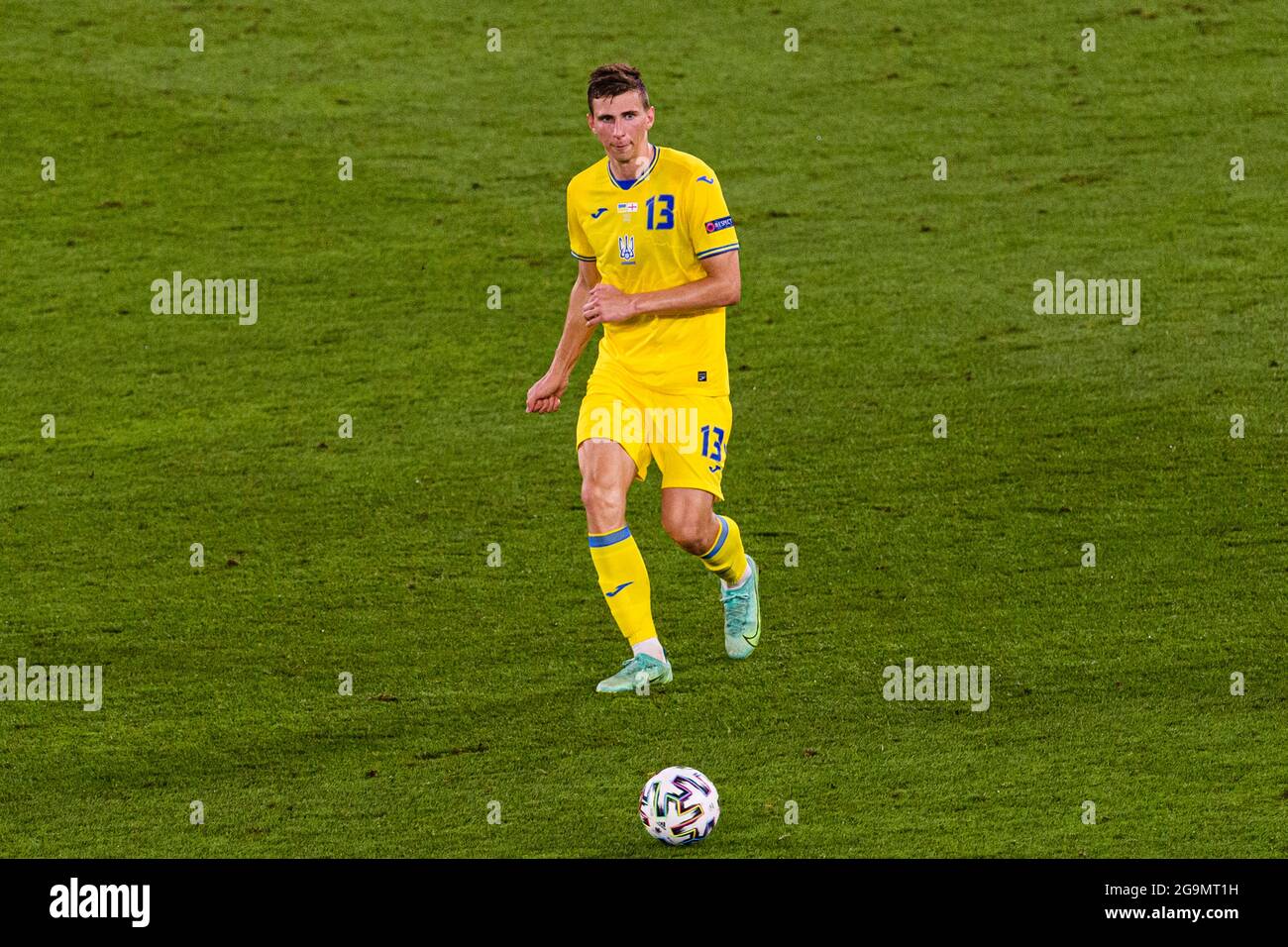 Rom, Italien - 03. Juli: Illia Zabarnyi aus der Ukraine spielt beim Viertelfinalspiel der UEFA Euro 2020 zwischen der Ukraine und Englan Stockfoto