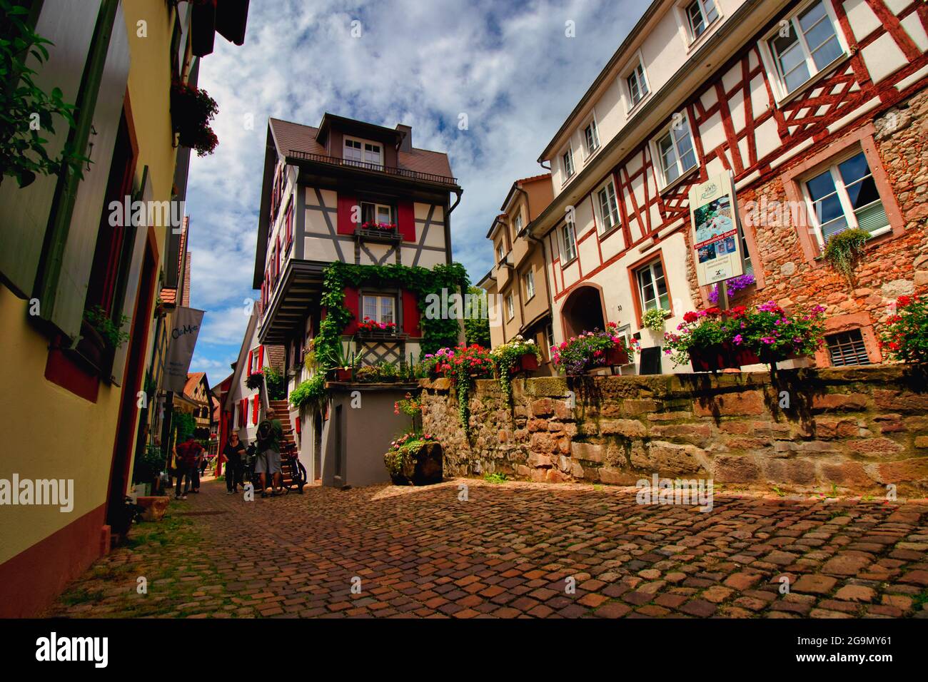 Blick Auf Das Alte Dorf Gengenbach Mit Seinen Alten Häusern Im Schwarzwald In Deutschland Stockfoto
