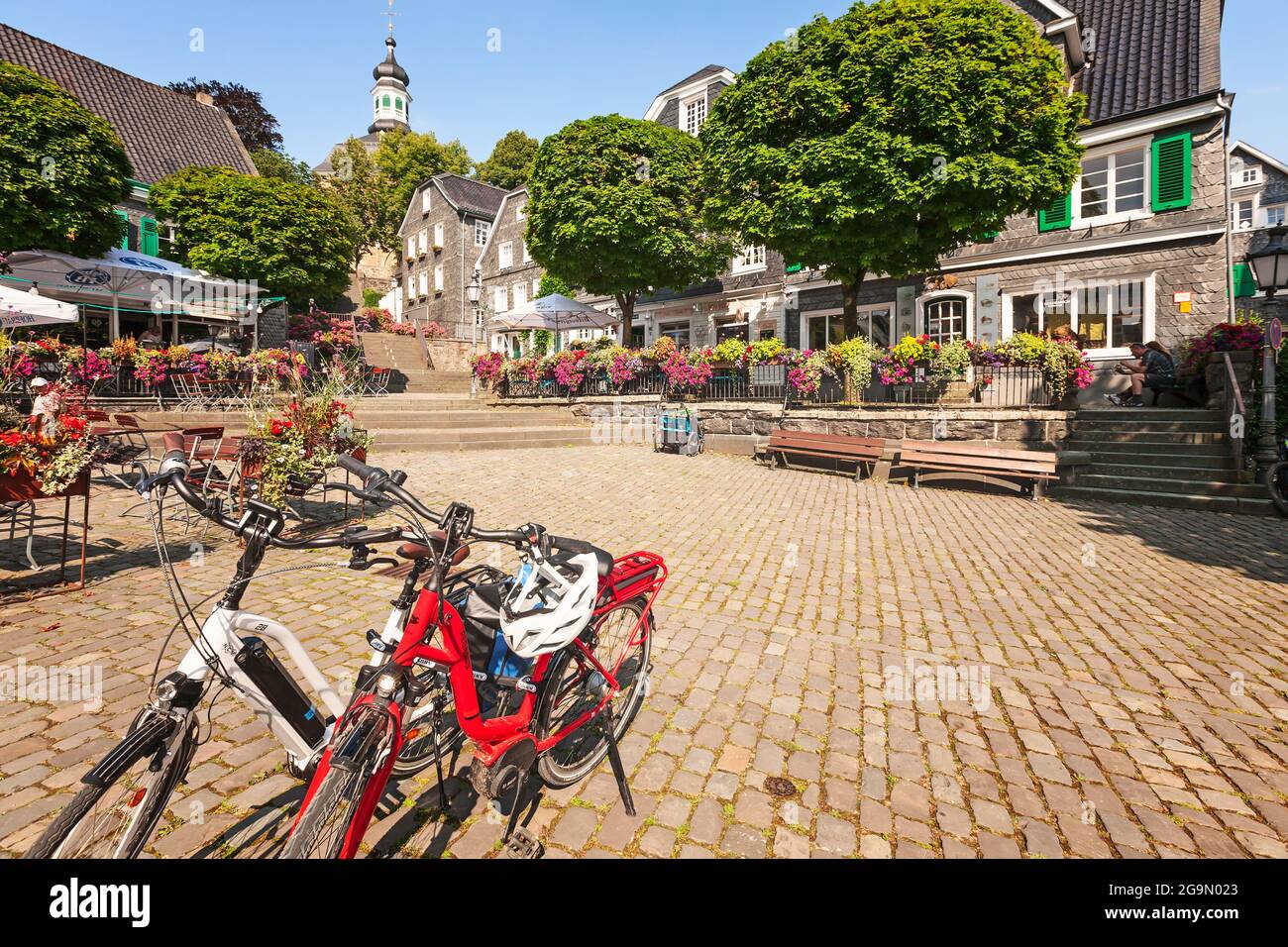 SOLINGEN, DEUTSCHLAND 20. JULI 2021 Graefrath Marketplace, Solingen