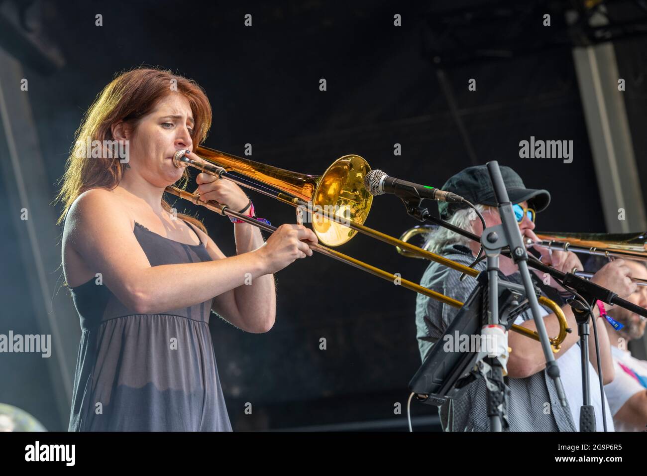 Die Hackney Colliery Band beim Standon Calling Music Festival 2021 Hertfordshire UK Stockfoto