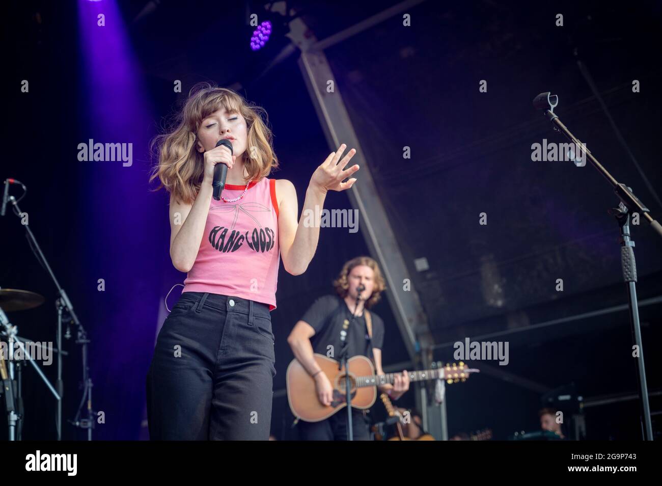 Maisie Peters beim Standon Calling Music Festival 2021 Hertfordshire UK Stockfoto