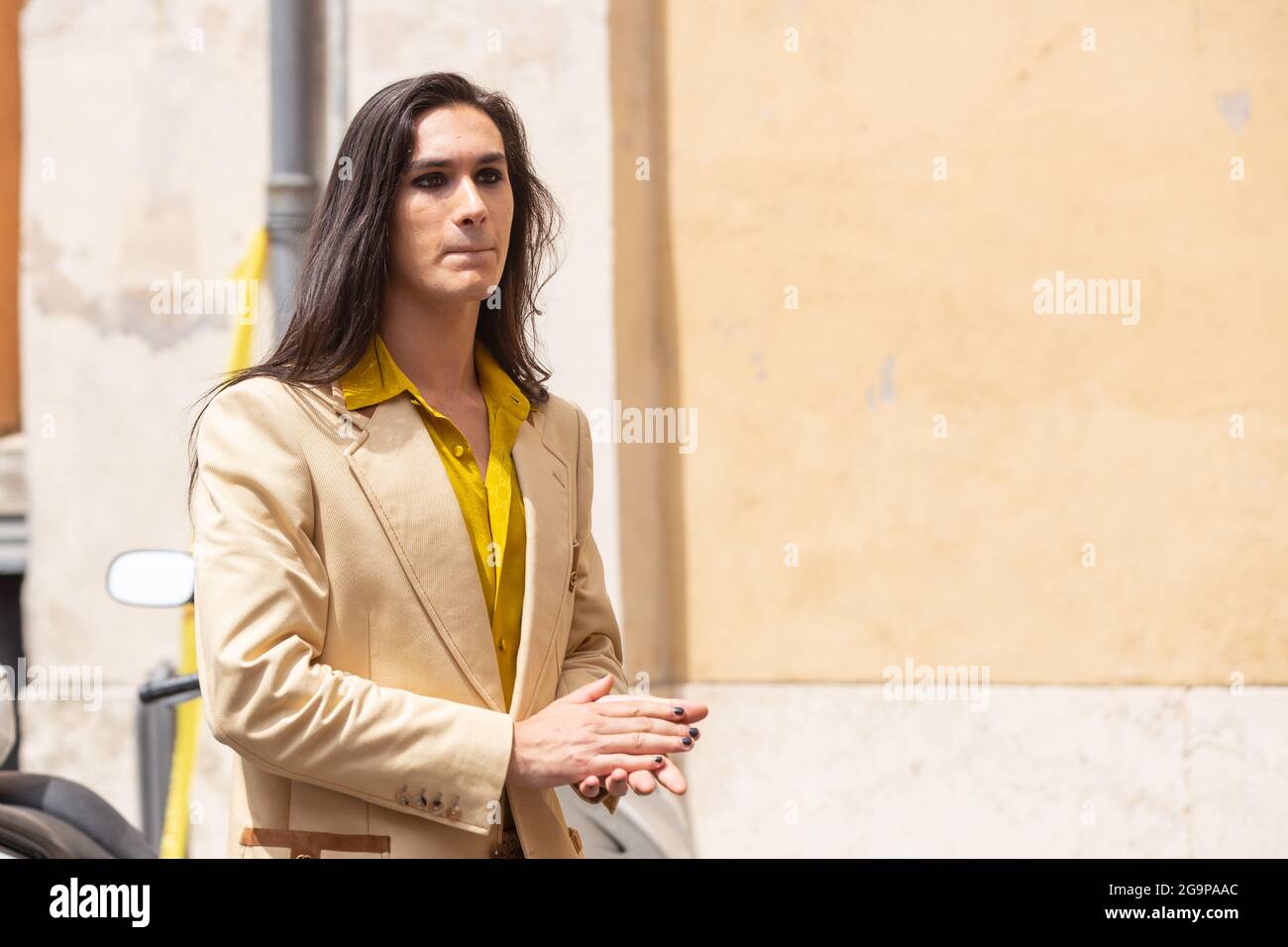 (7/27/2021) Ethan Torchio, Mitglied der italienischen Rockband Maneskin (Foto: Matteo Nardone / Pacific Press/Sipa USA) Stockfoto