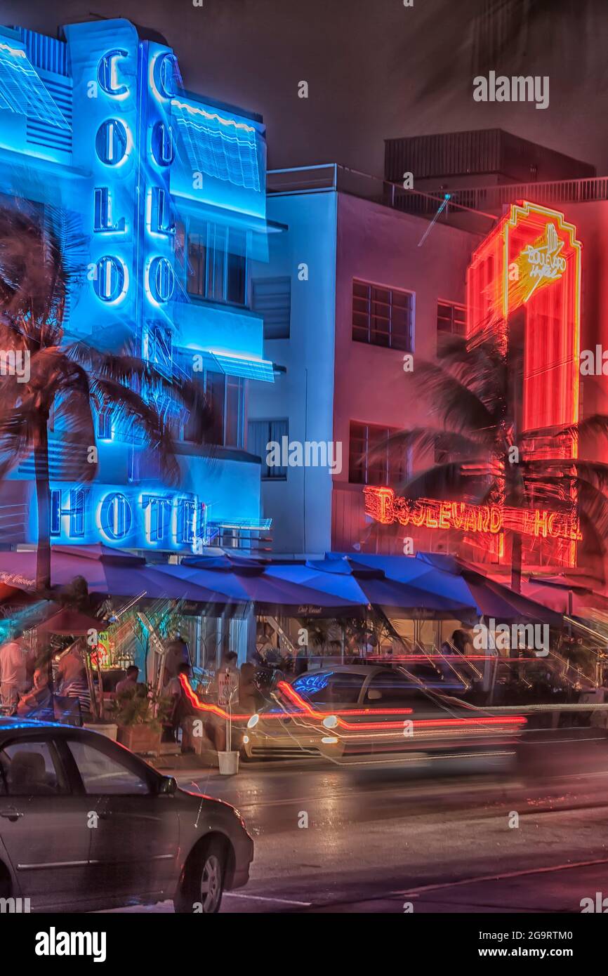 Ocean Drive bei Nacht, South Beach, Miami, Florida, USA Stockfoto