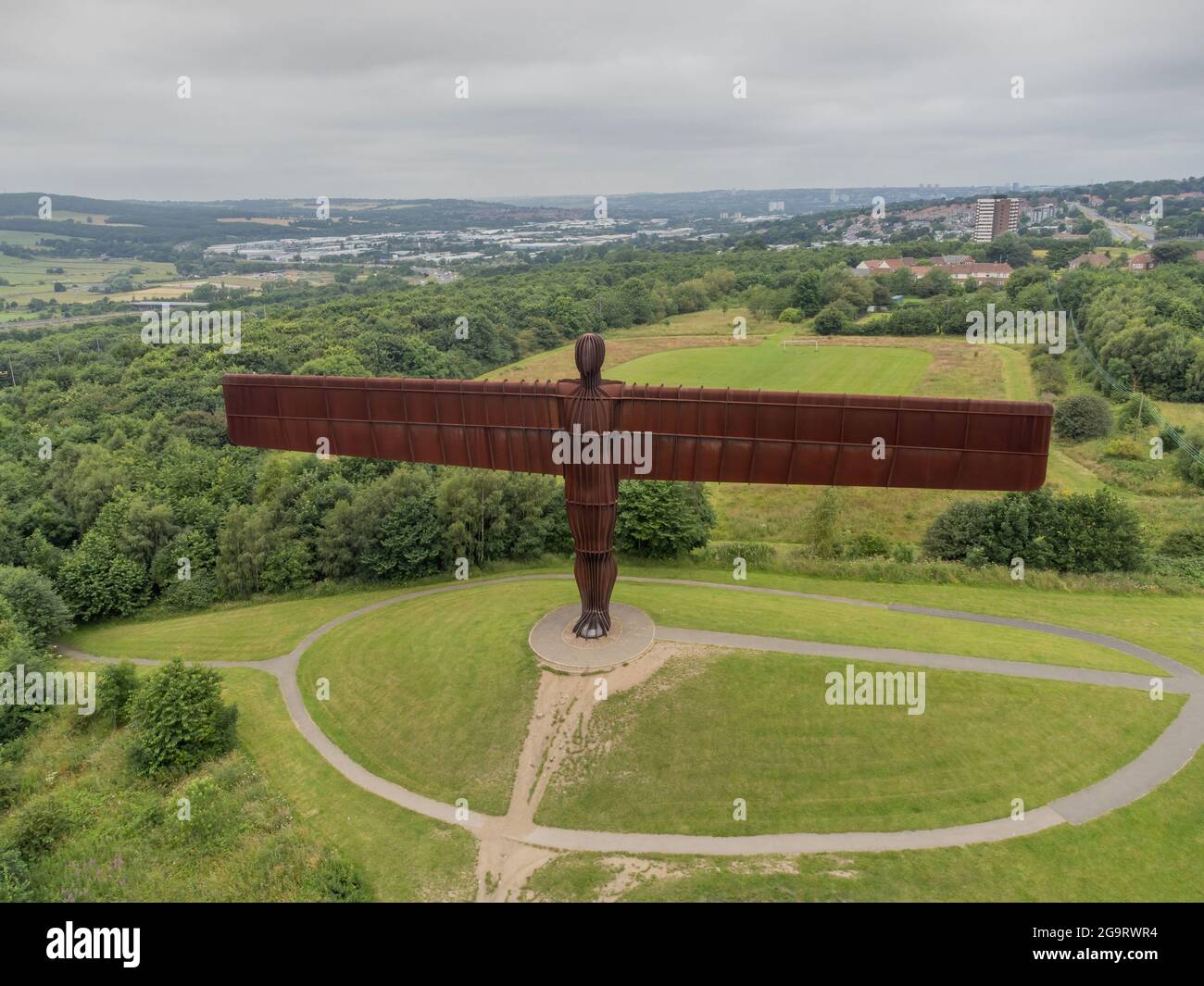 Angel of the North, Gateshead-Statue mit Blick auf die Autobahn A1 im Nordosten Englands. Große rostige Statue von Antony Gormley Stockfoto