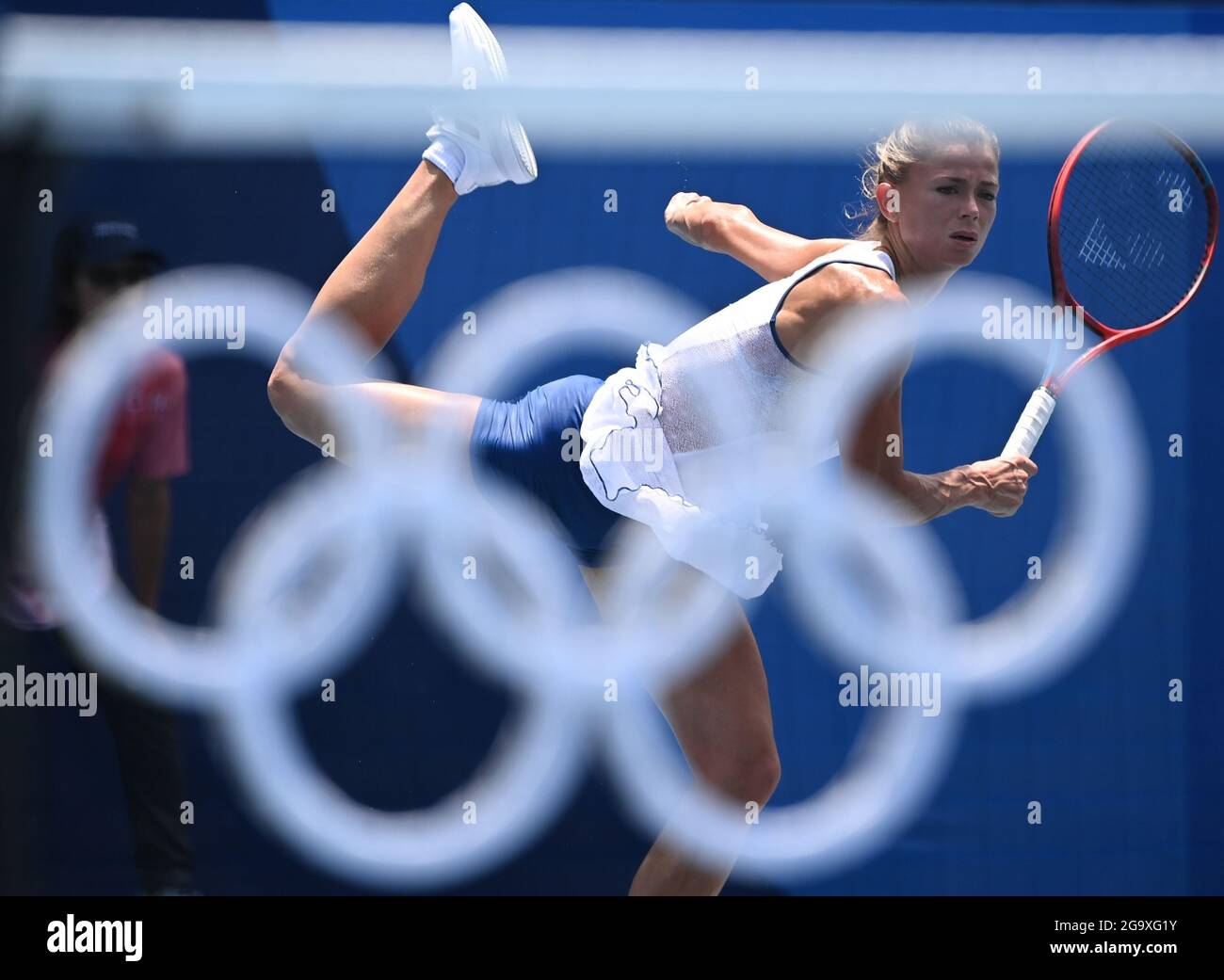 Tokio, Japan. Juli 2021. Camila Giorgi aus Italien ist am 28. Juli 2021 im Viertelfinale des Tennis-Einzelspieles gegen die ukrainische Elina Svitolina bei den Olympischen Spielen 2020 in Tokio, Japan, vertreten. Quelle: Dai Tianfang/Xinhua/Alamy Live News Stockfoto