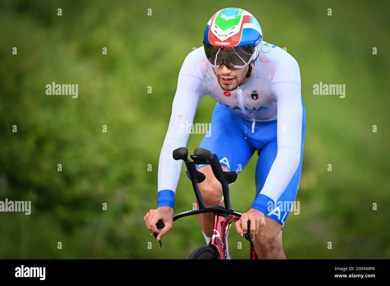 Der Italiener Filippo Ganna Der Am Sechsten Tag Der Olympischen Spiele In Tokio 2020 In Aktion Beim Manner Zeitfahren Einem 42 4 Km Rennen Abgebildet Wurde Stockfotografie Alamy