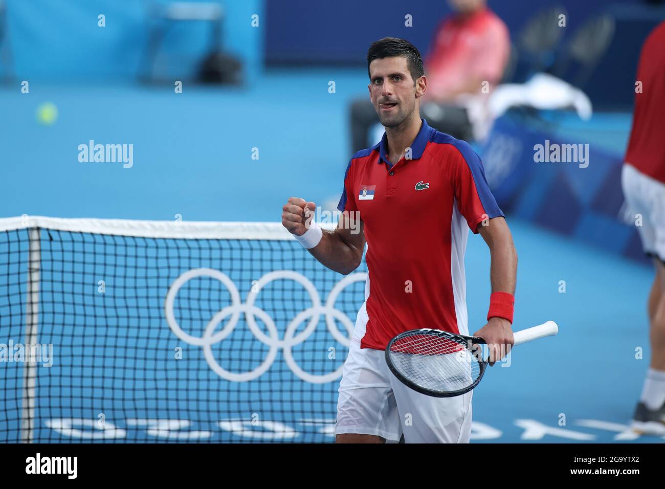 (210728) -- TOKIO, 28. Juli 2021 (Xinhua) -- Novak Djokovic aus Serbien reagiert während des Tennis Men's Singles in der dritten Runde gegen Alejandro Davidovich Fokina aus Spanien bei den Olympischen Spielen 2020 in Tokio, Japan, 28. Juli 2021. Stockfoto