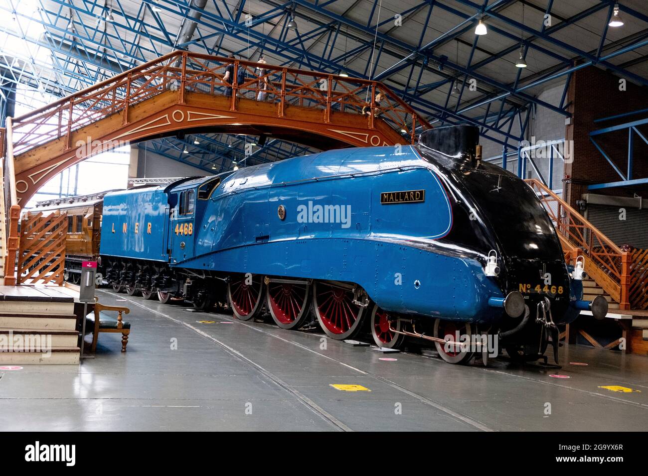 Dampflokomotive Mallard Inhaber der schnellsten Dampflokomotive der Welt,  die im National Railway Museum, York, untergebracht ist Stockfotografie -  Alamy