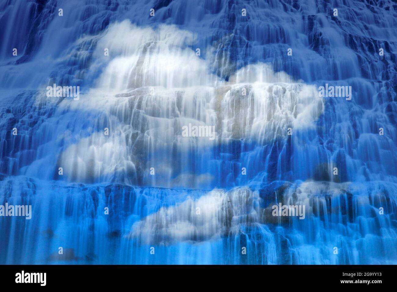 Wolkenwasserfall, Naturphantasiefoto, entfremdet, Deutschland, Nordrhein-Westfalen Stockfoto