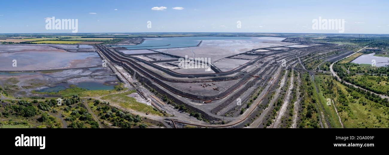 Tailing Dump in Kryvyi Rih Luftpanorama Stockfoto