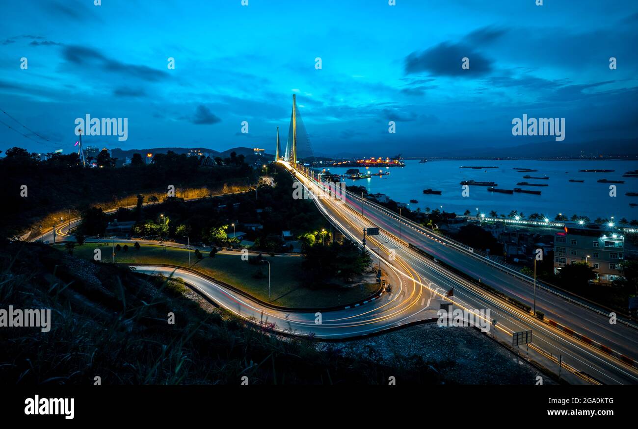 Nice Bai Chay Brücke in Ha Long Stadt Quang Ninh Provinz Nordvietnam Stockfoto