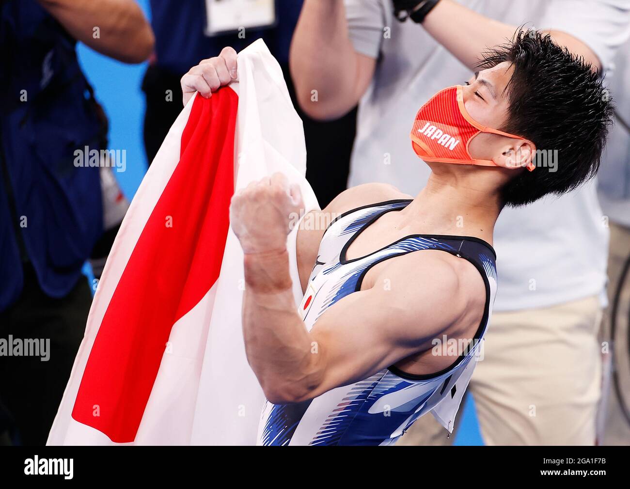 Tokio, Japan. Juli 2021. Hashimoto Daiki aus Japan feiert nach dem Allround-Finale der Männer im Kunstturnen bei den Olympischen Spielen 2020 in Tokio, Japan, 28. Juli 2021. Quelle: Xinhua/Alamy Live News Stockfoto