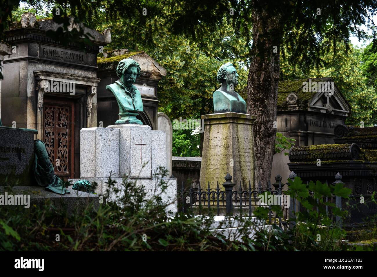 Der Friedhof Pere Lachaise ist der größte Friedhof in Paris, Frankreich
