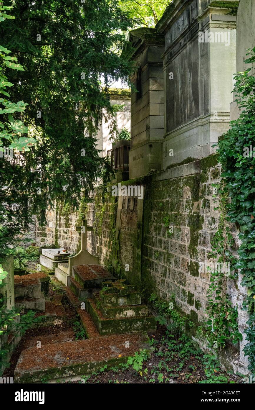 59+ Der Ewige Garten Lachaise, Der friedhof père lachaise in paris.