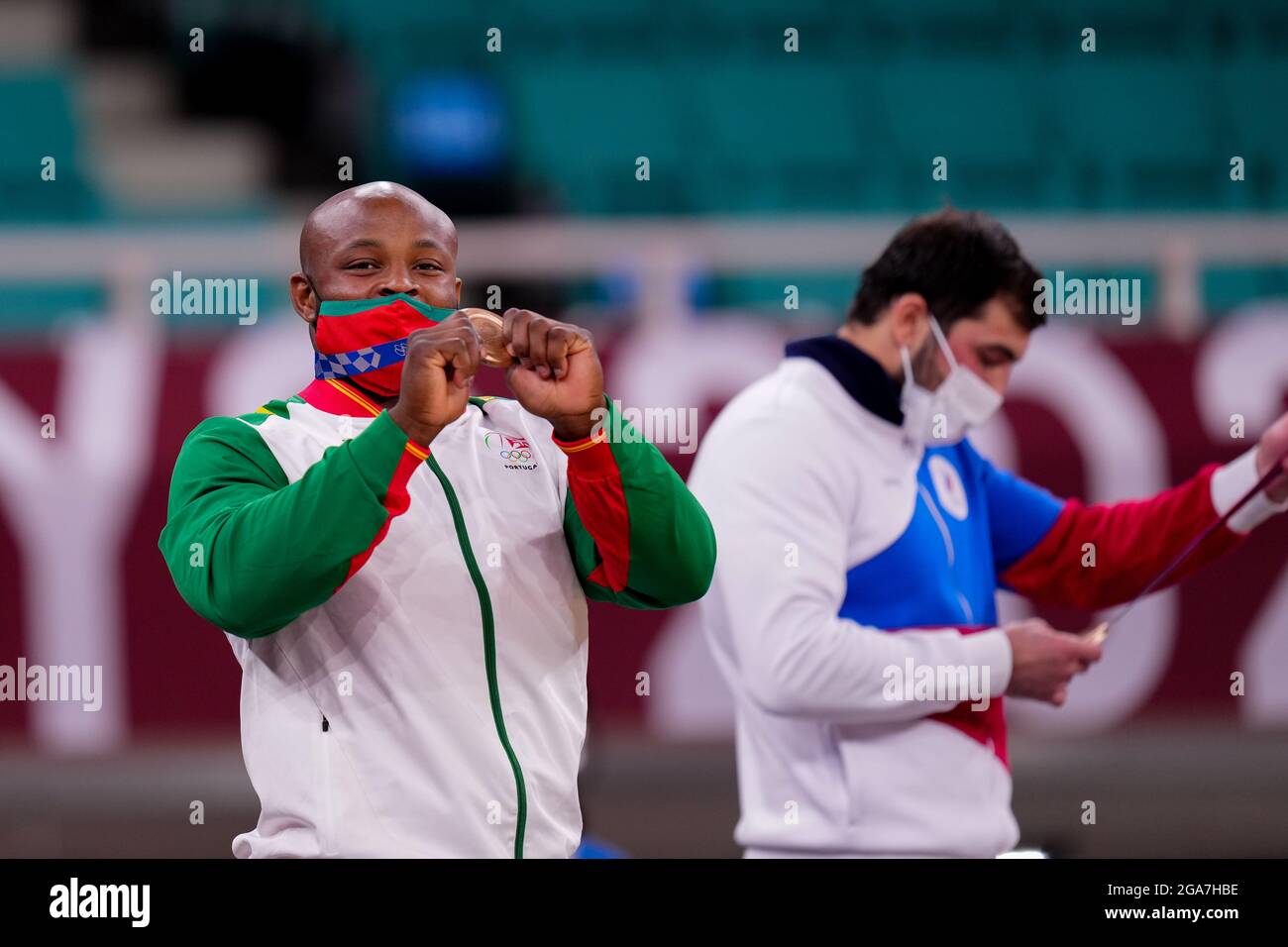 TOKIO, JAPAN - 29. JULI: Jorge Fonseca aus Portugal während der Medaillenzeremonie von Judo während der Olympischen Spiele in Tokio 2020 im Nippon Budokan am 29. Juli 2021 in Tokio, Japan (Foto: Yannick Verhoeven/Orange Picics) Stockfoto