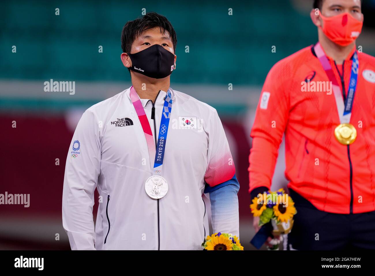 TOKIO, JAPAN - 29. JULI: Guham Cho aus Korea mit der Silbermedaille während der Medaillenzeremonie von Judo während der Olympischen Spiele 2020 in Tokio im Nippon Budokan am 29. Juli 2021 in Tokio, Japan (Foto: Yannick Verhoeven/Orange Picics) Stockfoto