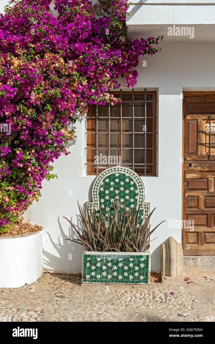 Straßenszene, Altstadt von Altea, Spanien Stockfoto