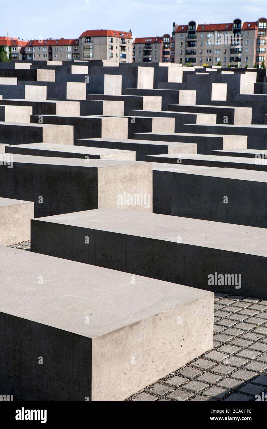 Denkmal für die ermordeten Juden Europas (Holocaust-Mahnmal) imposante Gedenkstätte und Mahnstätte in Berlin, Deutschland Stockfoto