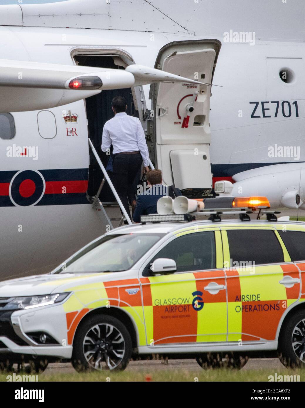 Glasgow, Schottland, Großbritannien. Juli 2021. IM BILD: Der britische Schatzkanzler, RT Hon Rishi Sunak, sah, wie er mit seinem Privatjet vom Glasgow International Airport abgeflogen war, nachdem er eine Reihe von Unternehmen in Schottland besucht und mit der Union in Verbindung stand. Quelle: Colin Fisher/Alamy Live News Stockfoto