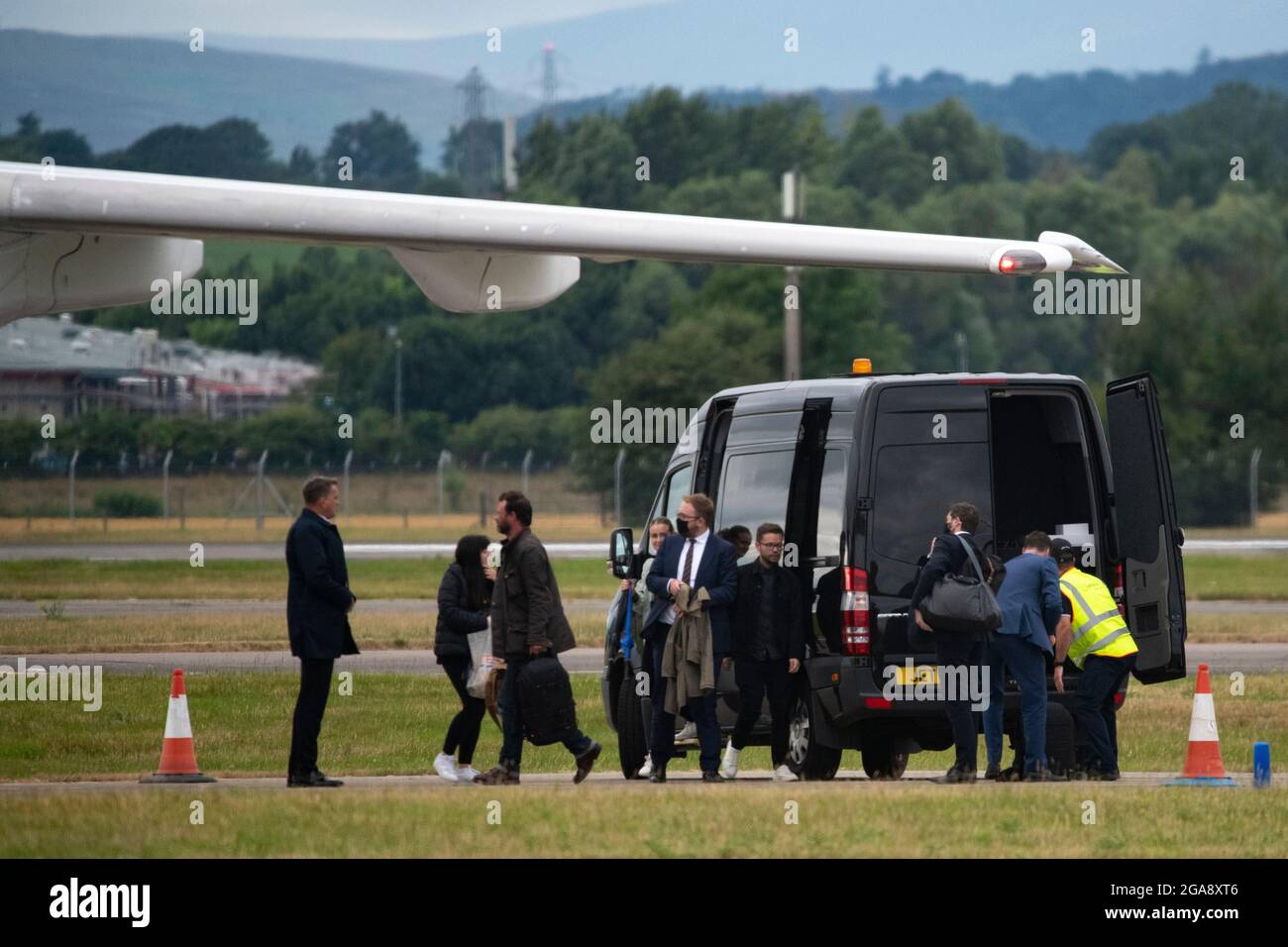 Glasgow, Schottland, Großbritannien. Juli 2021. IM BILD: Der britische Schatzkanzler, RT Hon Rishi Sunak, sah, wie er mit seinem Privatjet vom Glasgow International Airport abgeflogen war, nachdem er eine Reihe von Unternehmen in Schottland besucht und mit der Union in Verbindung stand. Quelle: Colin Fisher/Alamy Live News Stockfoto