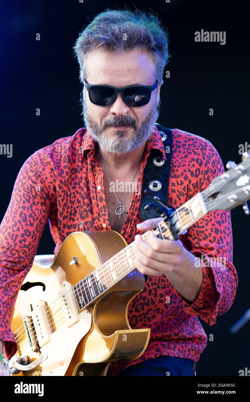 Madrid Spanien Juli 2021 Der Spanische Sanger Diego Garcia Bekannt Als El Twanguero Tritt Wahrend Des Noches Del Botanico Musikfestivals Im Real Jardin Botanico Alfonso Xiii Live Auf Foto Atilano Garcia Sopa Images Sipa