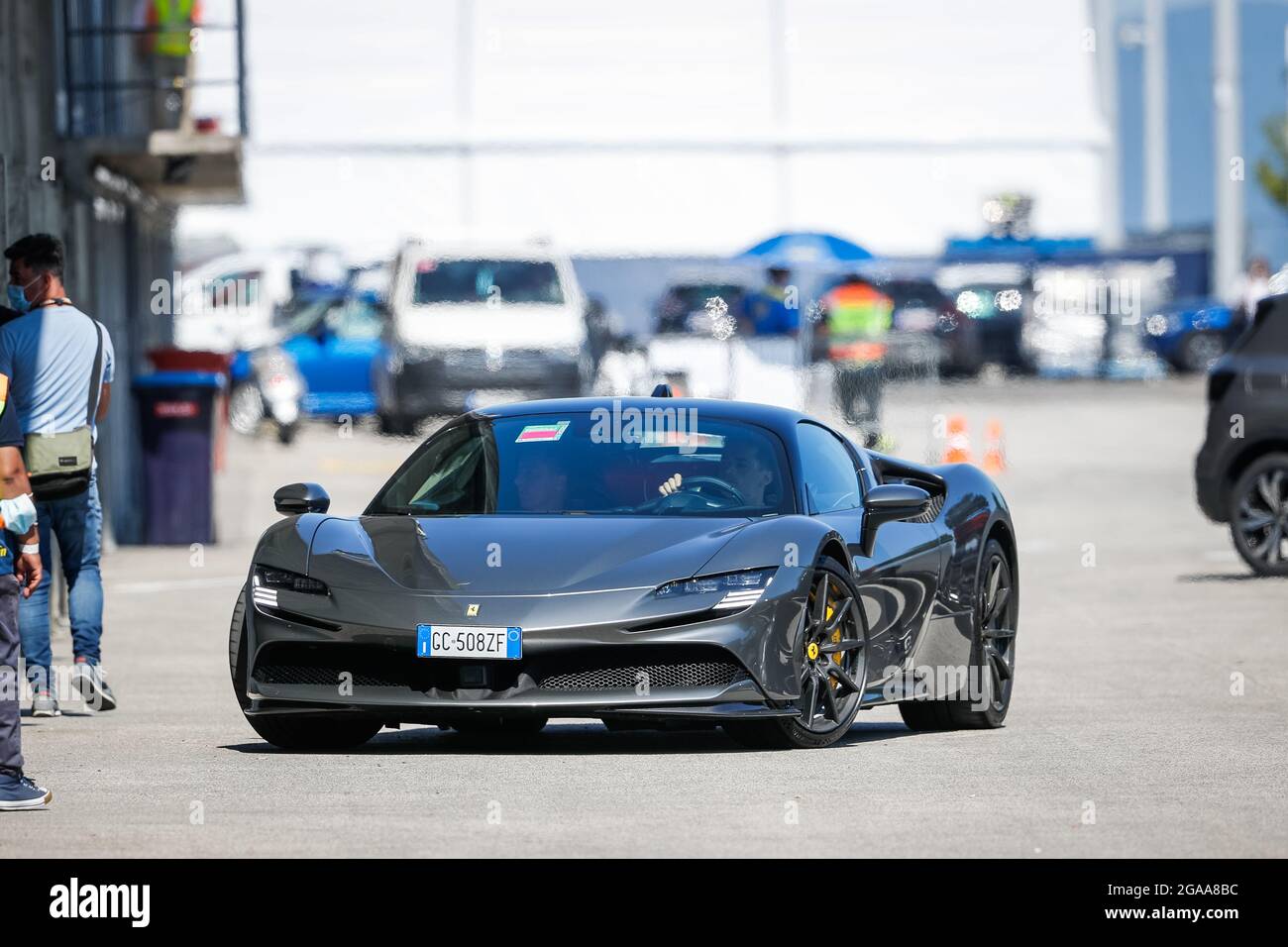 Mogyorod, In Der Nähe Von Budapest, Ungheria. Juli 2021. LECLERC Charles (mco), Scuderia Ferrari, fährt während der Formel 1 Magyar Nagydij 2021, großer Preis von Ungarn, 11. Lauf der FIA Formel 1-Weltmeisterschaft 2021 vom 30. Juli bis 1. August 2021 auf dem Hungaroring in Mogyorod bei Budapest, Ungarn - Foto Antonin Vincent/DPPI Kredit: Unabhängige Fotoagentur/Alamy Live News Stockfoto