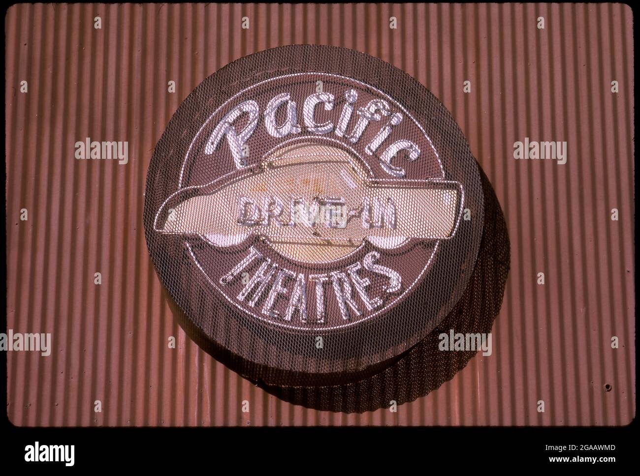 Pacific Drive in Theatre Schild in Los Angeles, CA Stockfoto