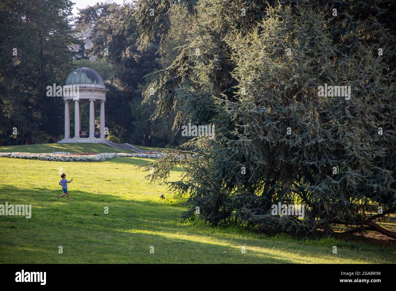 Schöner Park in der Villa Olmo in Como, Italien Stockfoto