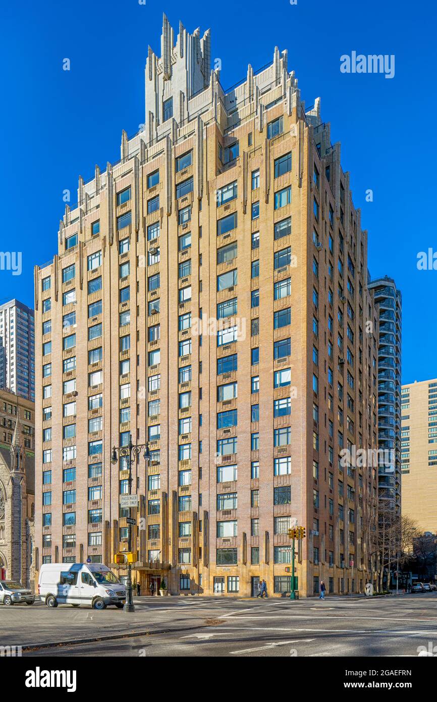 Das 55 Central Park West ist ein Art déco-Wahrzeichen, das von Schwartz & Gross entworfen wurde. Stockfoto