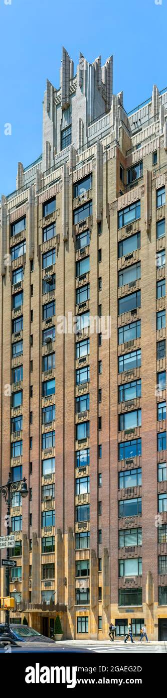 Das 55 Central Park West ist ein Art déco-Wahrzeichen, das von Schwartz & Gross entworfen wurde. Stockfoto