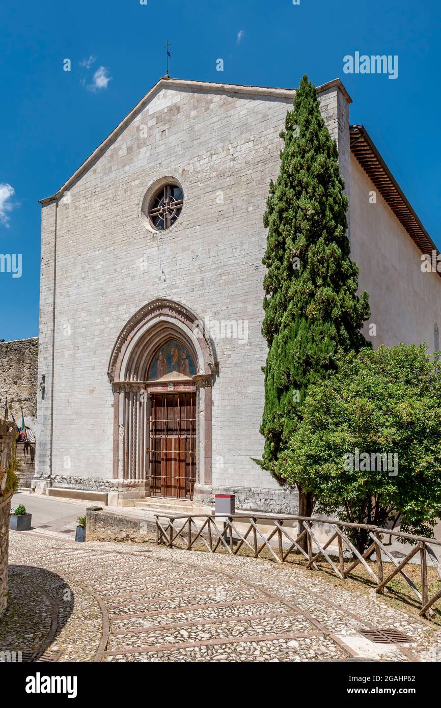 Der antike monumentale Komplex von San Nicolò im historischen Zentrum von Spoleto, Italien Stockfoto